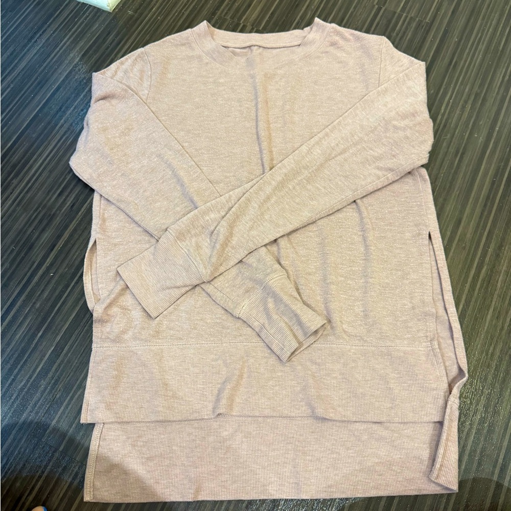 ALO LONG SLEEVE TOP
